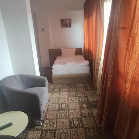 кианти Hotel 2*