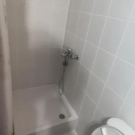 Hotel кианти 2*
